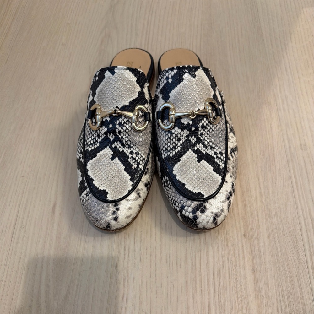 275 Central Leather Snakeskin Backless Loafers Size 38.5